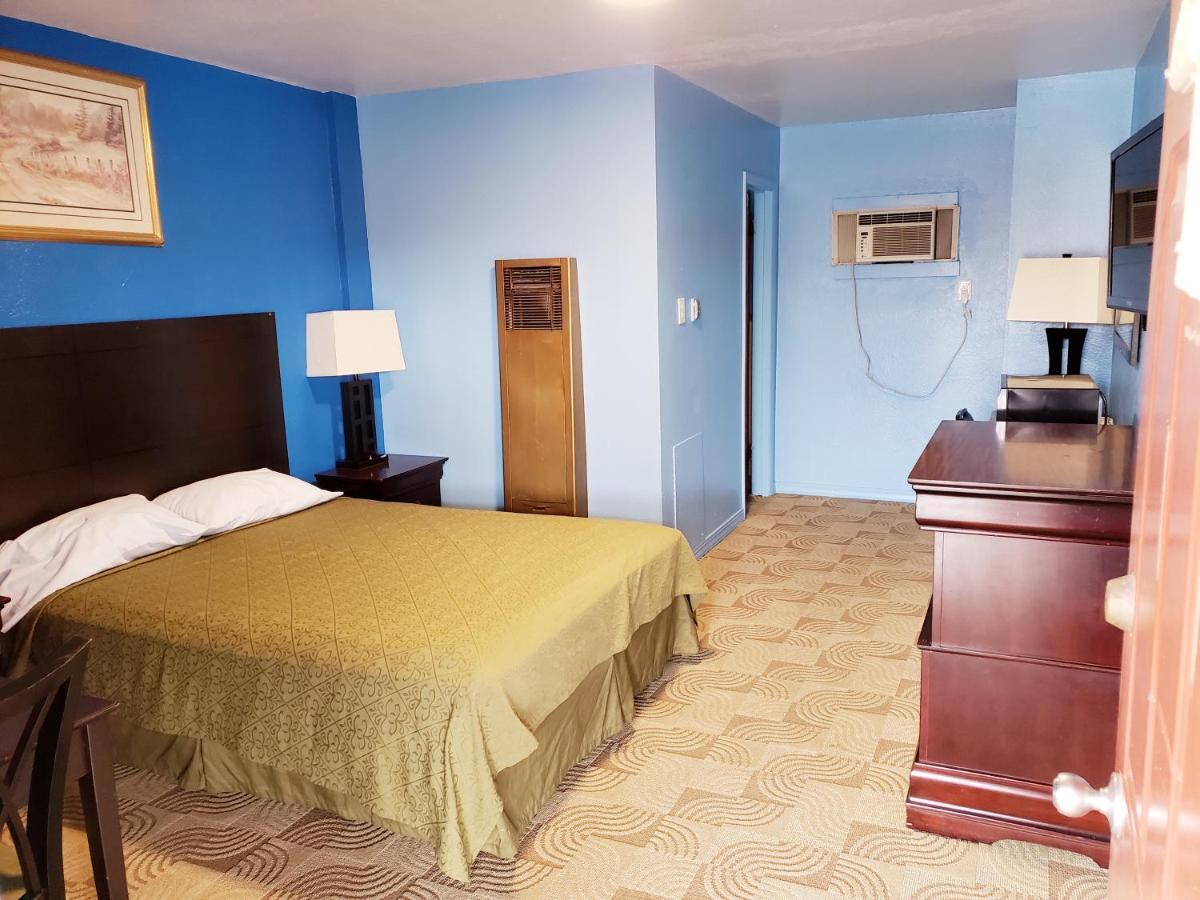 Trade Winds Motel Childress Exterior photo